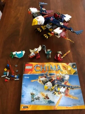 Retired 2014 LEGO Chima Eris' Fire Eagle Flyer 70142 Lagravis Strainor, Minifigs - Image 1 of 3