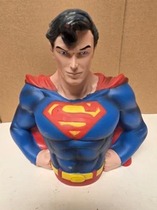 Banca di plastica DC Superman - Foto 1 di 5