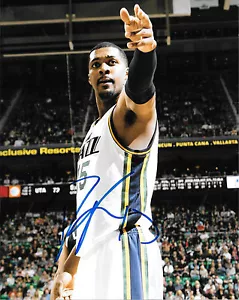 GFA Utah Jazz * DERRICK FAVORS * Signed 8x10 Photo D4 COA - Picture 1 of 1