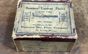 Rare plaque de lanterne marteau vintage avec boîte étiquette blanche plaque sèche Co. St. Louis, Mo. - Photo 1 sur 7