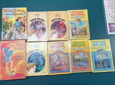 Vintage Lot of 9 Trixie Belden Books - Image 1 of 4