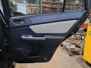 2016 Crosstrek Rh Pass Side Rear Door Interior Trim Panel Beige/Black S90 - Picture 1 of 6