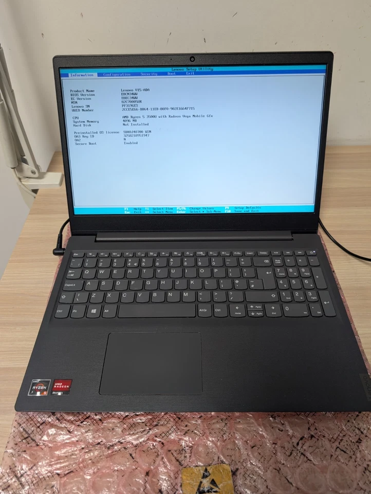 Lenovo V15-ADA - Ryzen 5 3500U, Radeon Vega GPU - 4GB RAM - No Storage - Image 1 of 4