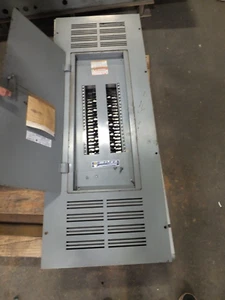 SQ D - CAT# NQOD442L400 - 400 A - 208/120 V - MAIN LUG PANEL #172 - Picture 1 of 11