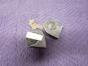 08-14 Ford Econoline E-450 Van 2pc Electric Signal Horn Set HI & LOW - Picture 1 of 5