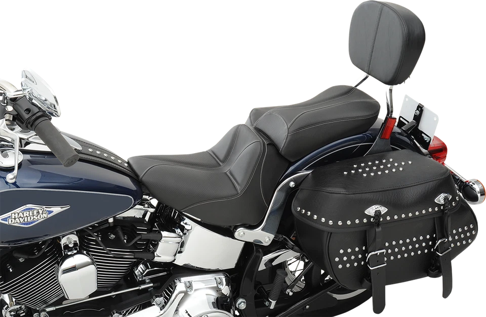 Asiento Dominator Solo, Negro con Puntada Gris, Harley Softail Deluxe, Heritage 06-17 Foto 1 de 1
