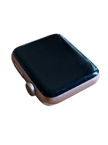 Montre connectée Apple Watch Series 3 GPS 42mm en l'état pour pièces non testée - Photo 1 sur 8