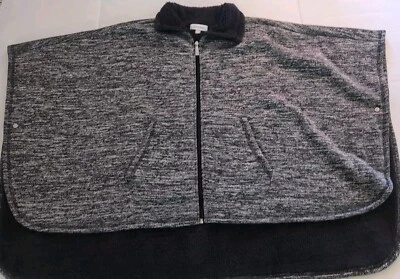 Calvin Klein Women's Gray Zipper Poncho, Sleeveless, Faux Sherpa, Warm Soft, One - Image 1 of 4