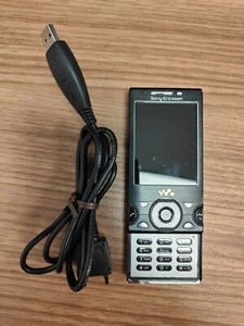 Téléphone Mobile Sony Ericsson Walkman W995 Noir Rare Collector TRÈS BON ÉTAT - Photo 1/11