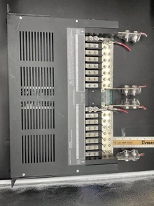 016-131-10 R02 COMM/NET BREAKER PANEL 300 AMP DUAL EINGANG 8A/8B -48VDC 1RU - Bild 1 von 11