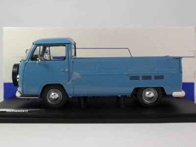 Solido Volkswagen T2 Pick Up blue petrol 1968 1/18 S1809403 - Immagine 1 di 3