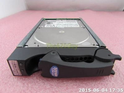 EMC CX-AT07-500 500GB 7200RPM SATA Hard Drive 005048697 118032497 Hitachi + Tray - Image 1 of 4