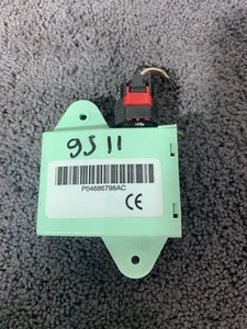 RECEPTEUR OUVERTURE CENTRALISÉE CHRYSLER VOYAGER IV P04686798AC - Imagen 1 de 5