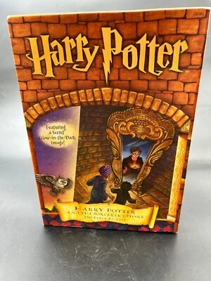 Vintage Harry Potter & Sorcerer's Stone Glow In The Dark Puzzle 250 Piece - Image 1 of 4