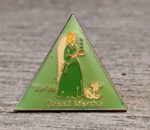 Grand Martha Order Of The Eastern Star '95-'96 Green Triangle Masonic Lapel Pin - Picture 1 of 4