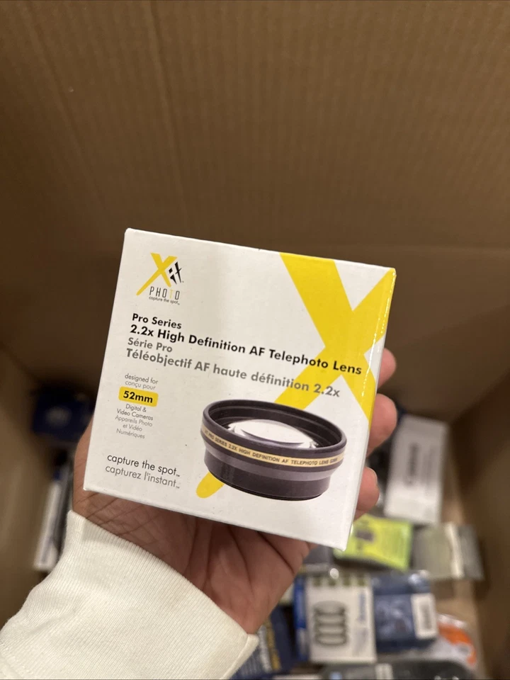 New Xit Pro Series 2.2x High Definition AF Telephoto Lens 52 MM Sealed - Image 1 of 1