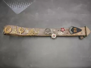 48014 - Souvenir-Gürtel eines LW-Soldaten mit 28 erbeuteten britischen, australi - Bild 1 von 8