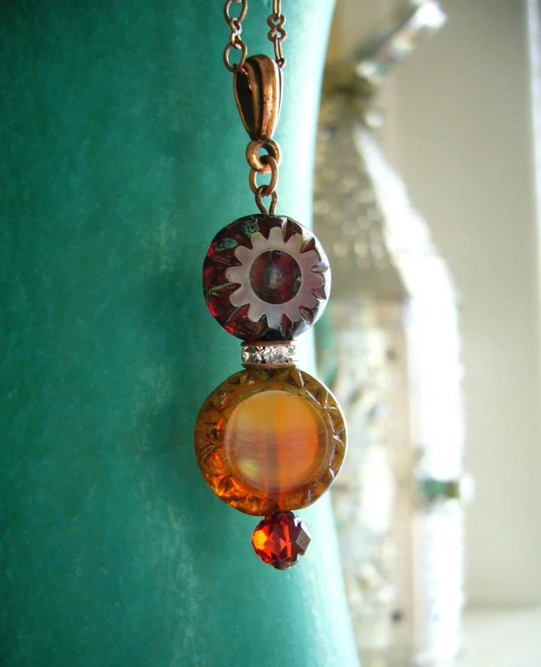 Collar de moneda/cobre de vidrio etrusco rojo escarlata y rubí hecho a mano 21" Foto 1 de 2