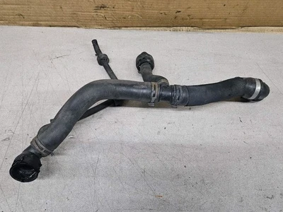 Manguera de refrigerante de radiador superior VW Volkswagen CC 2.0 2013-2017 3C0122101GH Foto 1 de 3