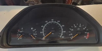Cuadro de instrumentos velocímetro Mercedes-Benz E430 1998-2002 millas desconocidas Foto 1 de 3