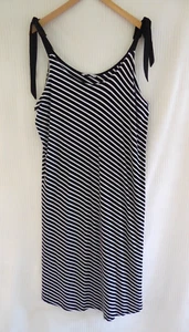 TU black / white diagonal stripe sleeveless stretch jersey Dress Size 18 - Picture 1 of 9