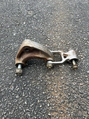 Honda XR200R 2001 OEM Dogbone trasero acoplamiento amortiguador enlace 52460-KT0-830 Foto 1 de 4