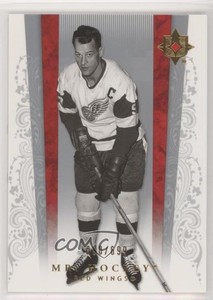 2006-07 Ultimate Collection /699 Gordie Howe Mr Hockey #25 HOF