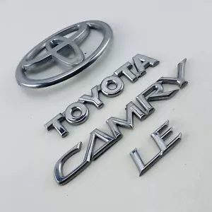 2002-2006 Toyota Camry LE Emblem Symbol Logo Badge Rear Set Chrome OEM G8 - Picture 1 of 14