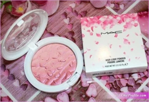 MAC HIGH-LIGHT POWDER FLEUR REAL 0.31 oz / 9 g New In Box .31 oz - Picture 1 of 3