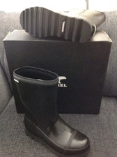 sorel wellies