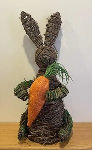 Wicker Twig Grapevine Bunny Rabbit Holding Carrot-Primitive Rustic Brown🐇18” - Picture 1 of 5
