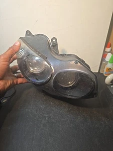 Yamaha YZF-R6 Headlight Assembly – OEM 5SL-84300-20-00 – Fits 2003–2005 R6 &... - Picture 1 of 12