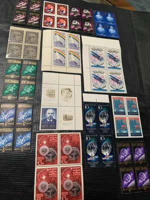 SELLOS DE LA URS Bloques espaciales de 4 y otros bloques MNH 1922, 1960s70,80 Foto 1 de 4