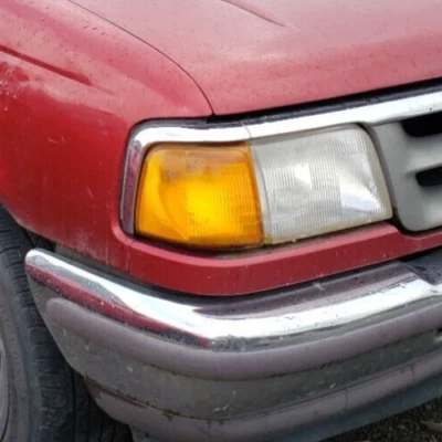 Ford Ranger, 1993, 1994, 1995, 1996, 1997,  Right Park/Turn Signal/Marker Light - Image 1 of 4
