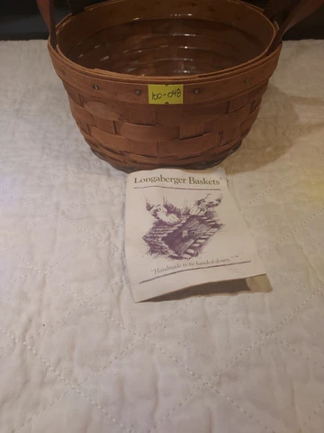 1994 Longaberger 7" Round BUTTON BASKET with protector PROTECTOR IS REPAIRED Cover