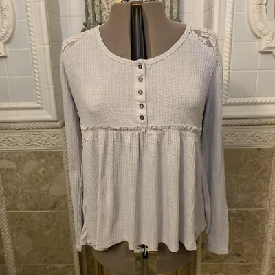 Xhileration.  Size 2X.  Stretch Top. Appliques. Lace.  1/3 Button Placket.  B108 - Image 1 of 4