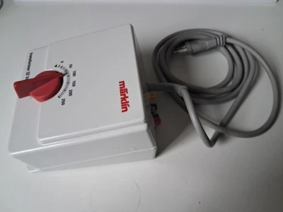 Märklin 6647 Transformator 32VA - Bild 1 von 3