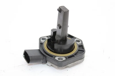 VW TOUAREG GOLF JETTA 2006-2009 AUDI A1 A3 A4 A6 A8 Q7 SENSOR DE NIVEL DE ACEITE DEL MOTOR Foto 1 de 4