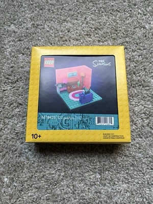 LEGO Simpsons Living Room 6578425 GWP  Limited Edition BRAND NEW & SEALED - Image 1 of 3