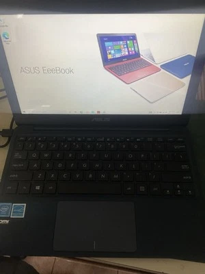 Laptop Original Asus X205T Windows 10 32GB Extra 16GB Almacenamiento con Cargador Nuevo Foto 1 de 4