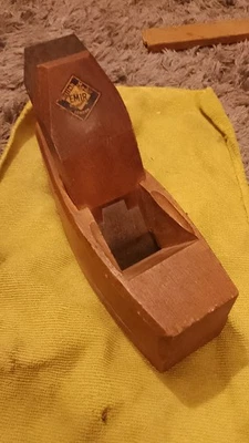 Small Wooden Block Plane - Image 1 of 3