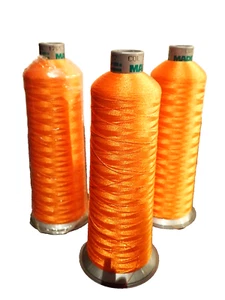 Madeira❤️super Stickgarn Polyneon No. 40 mandarine *5000m Kone*Nr. 1765❤️NEU❤️ - Bild 1 von 2