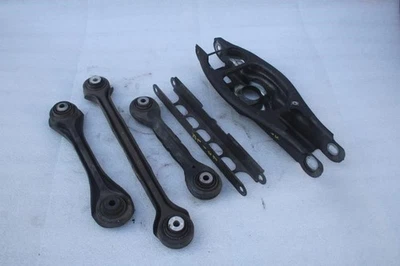 BMW 135i E88 2008 brazos de control inferiores traseros izquierdo lado del conductor 5 piezas Foto 1 de 4