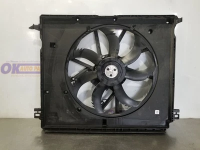 20 2020 TOYOTA HIGHLANDER XLE 3.5L FAN AND FAN MOTOR ASSEMBLY  Foto 1 de 4