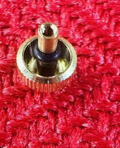 Tap 11 Seiko Gold Tone Watch Crown Fits Many Seiko Ref 35M82NA1 New Old Stock - Picture 1 of 3