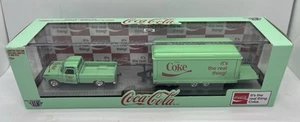Camión Ford F-250 Ranger 1969 M2 Machines Coca-Cola y Mercury 1949 personalizado ¡NUEVO! - Imagen 1 de 3
