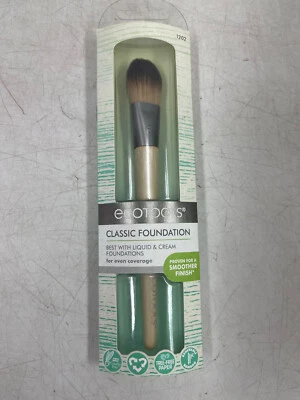 Brocha de maquillaje EcoTools Classic Foundation, para base líquida y en crema, Streak Foto 1 de 2