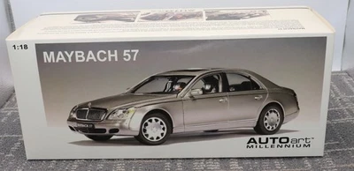 AUTOart Mercedes Benz Maybach 57 escala 1:18 en caja gris Himalaya Foto 1 de 4