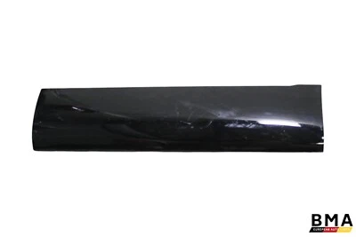 Moldura de puerta inferior trasera izquierda Range Rover 2021-2024 OEM Foto 1 de 4