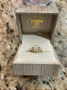 14kt yellow gold 1.80 ct radiant brilliant lab created diamond engagement ring  - Picture 1 of 4